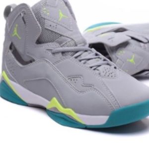 NIKE AIR JORDAN 7 TRUE FLIGHT